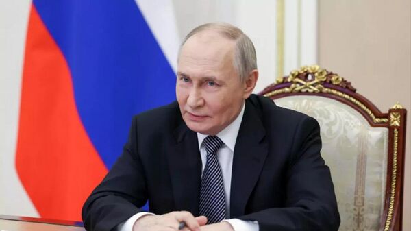 Putin, Rus Demiryolları çalışanlarının gününü kutladı