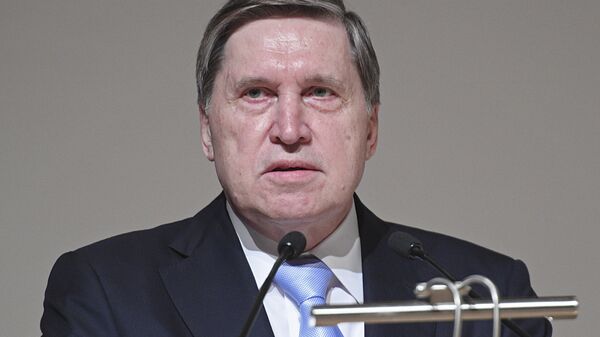 Uşakov: Kiev’in nükleer silah edinme planlarını ABD’ye ileteceğiz